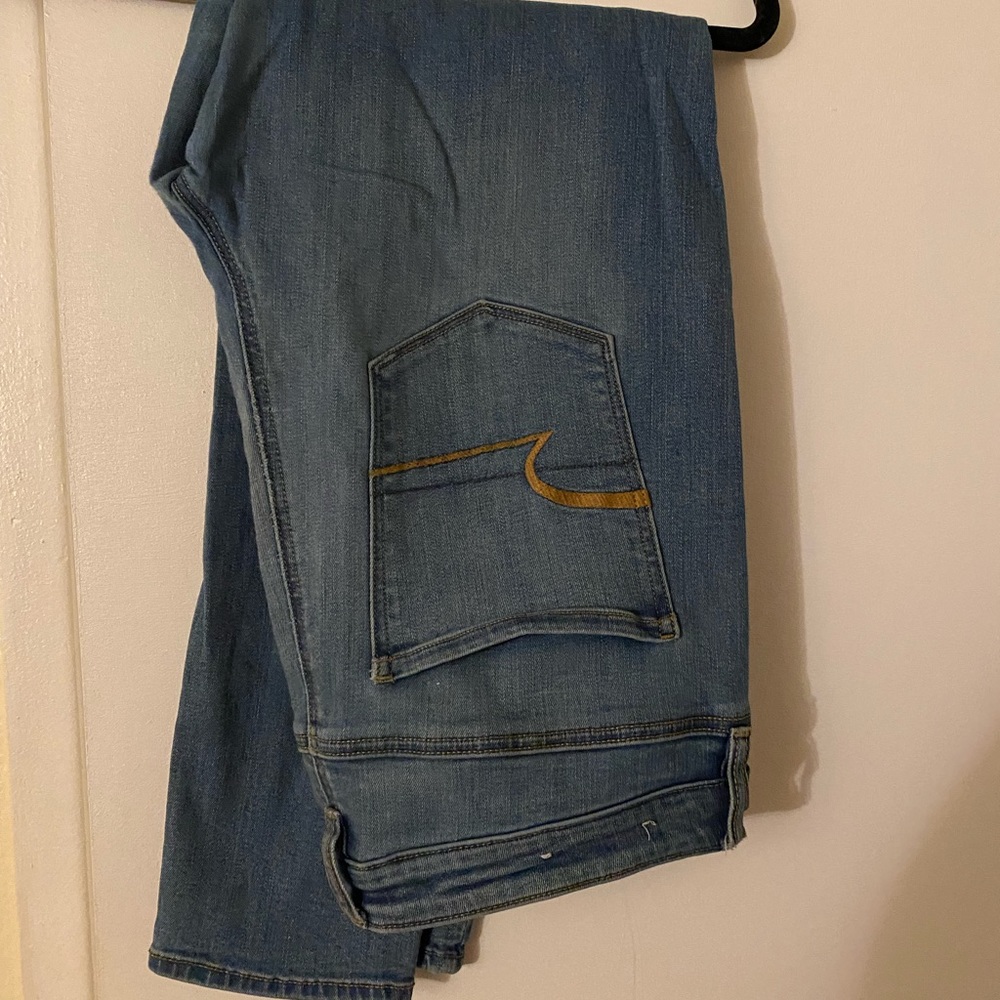 American Eagle Skinny Jeans ✨